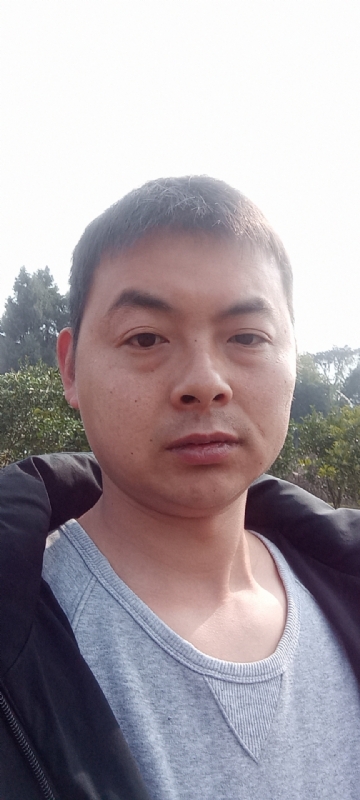 亲亲抱抱我爱你的第一张照片--四川父母相亲团